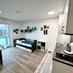 아파트 Carefree Mikroapartment Inkl. Balkon + Tiefgarage 아우크스부르크