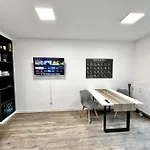아파트 Carefree Mikroapartment Inkl. Balkon + Tiefgarage