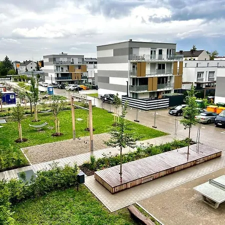 Carefree Mikroapartment Inkl. Balkon + Tiefgarage 아파트 아우크스부르크