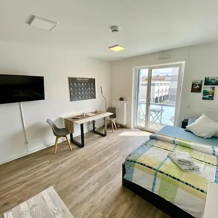Apartment Carefree Mikroapartment Inkl. Balkon + Tiefgarage *